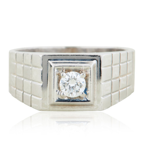 Second Hand Platinum 0.25 Carat Diamond Signet Ring