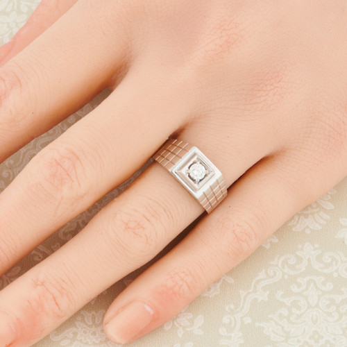 Second Hand Platinum Diamond Ring RH Jewellers