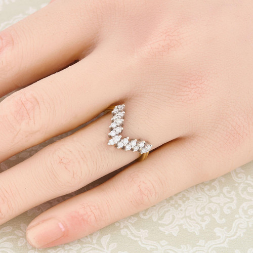 Stunning 7 stone claw set round brilliant cut diamond wishbone ring 0.60  carat F/G Colour & SI Clarity
