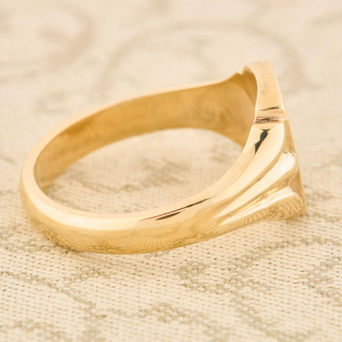 Vintage 9ct Gold Rectangle Signet Ring 1958-1959 | RH Jewellers