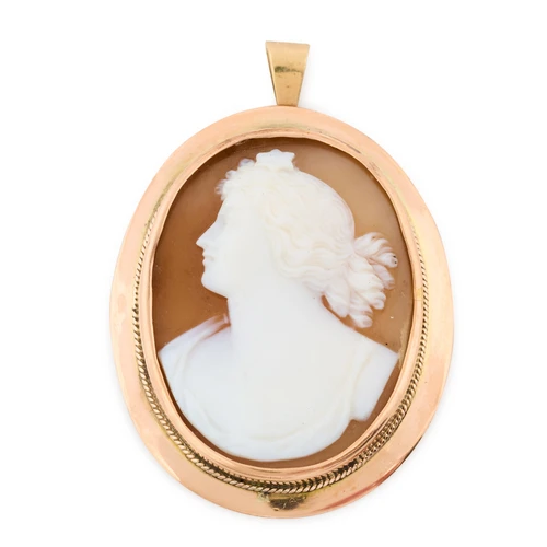 Vintage 9ct Gold Cameo Pendant - Main View