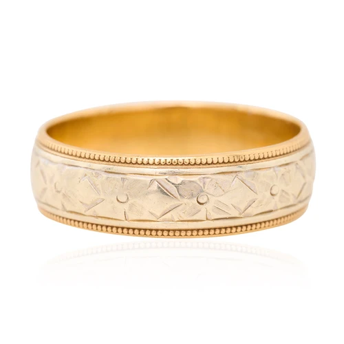 Second Hand 9ct 2 Colour Gold Decorated Wedding Band – Size P - Main View