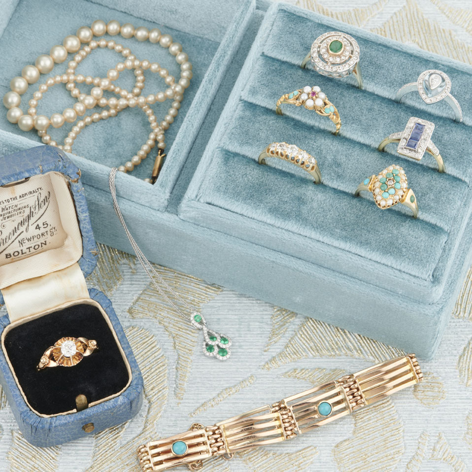 Gorgeous Vintage Jewellery