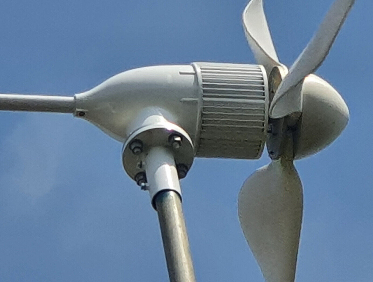 Wind turbine pole flange 140mm for 50mm Pole