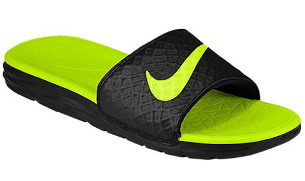 nike benassi solarsoft slide 1