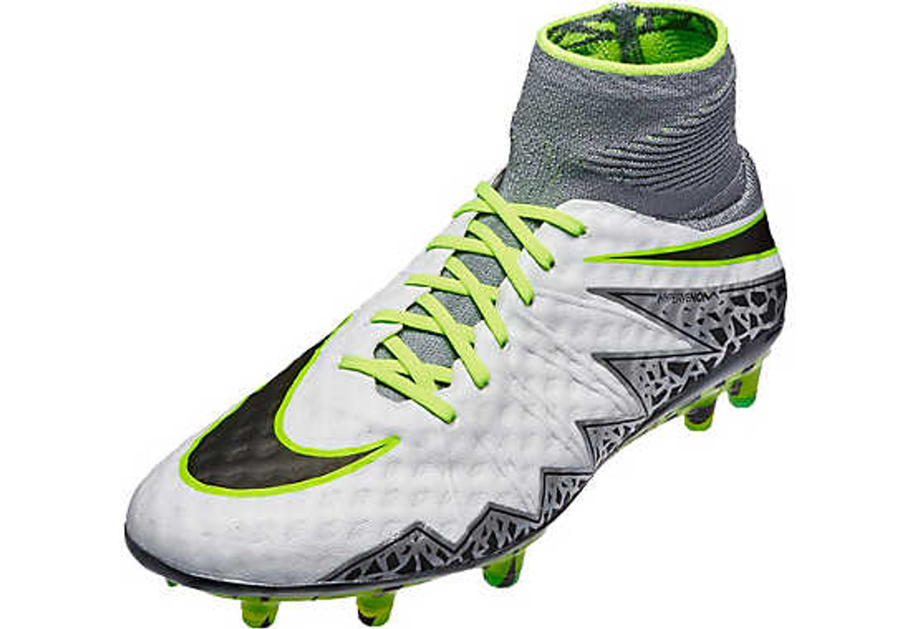 NIKE HYPERVENOM PHANTOM II FG platinum