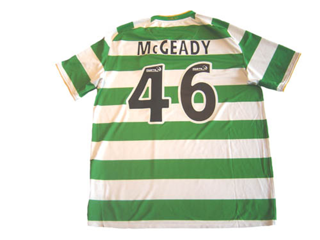 Celtic Goalkeeper football shirt 2008 - 2009. Sponsored by Carling