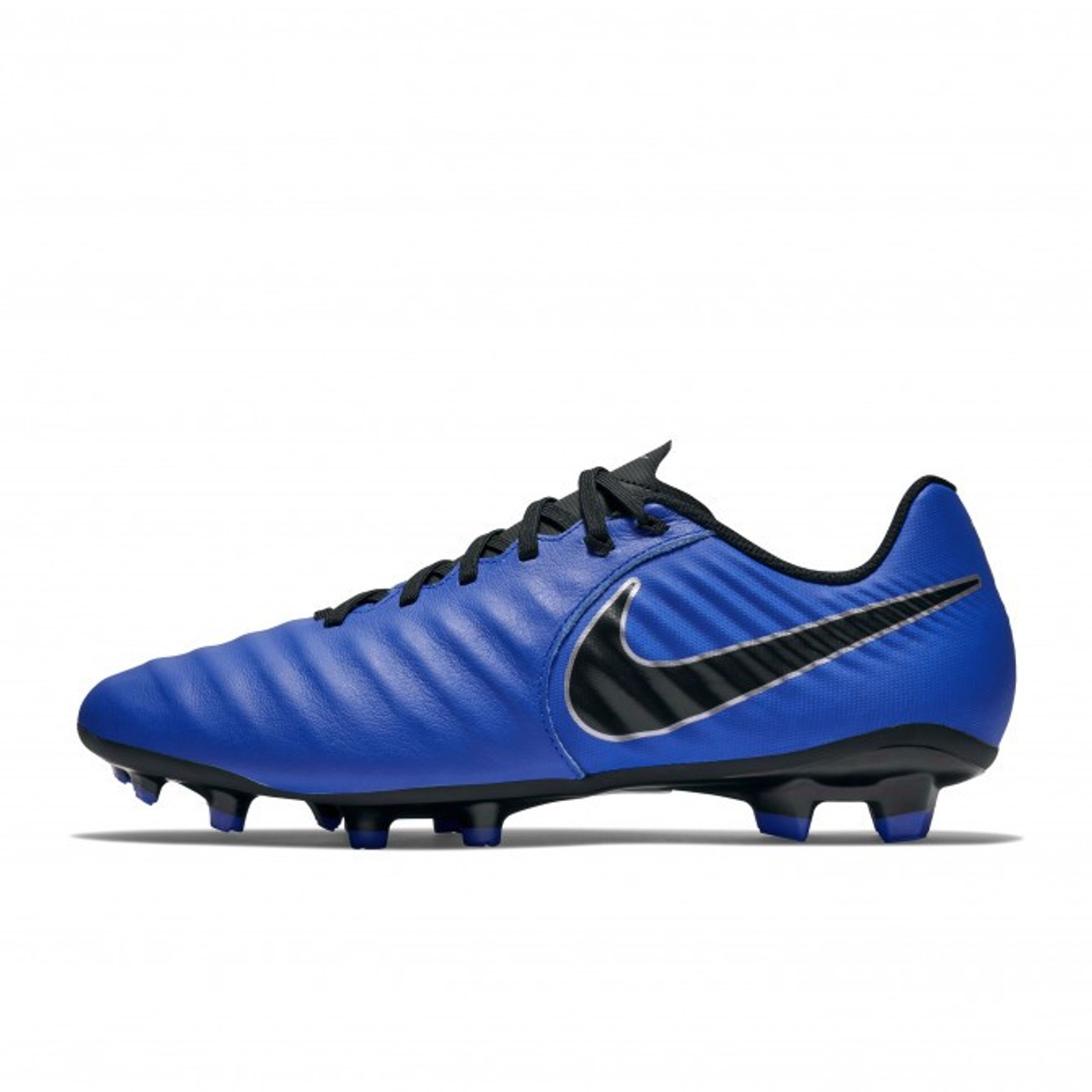 nike legend academy 7