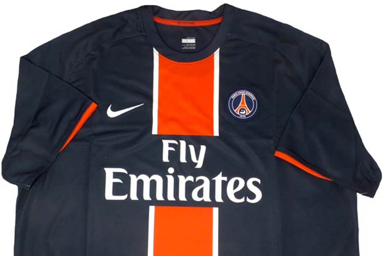 Paris Saint-Germain Away football shirt 2006 - 2007. Sponsored by Emirates