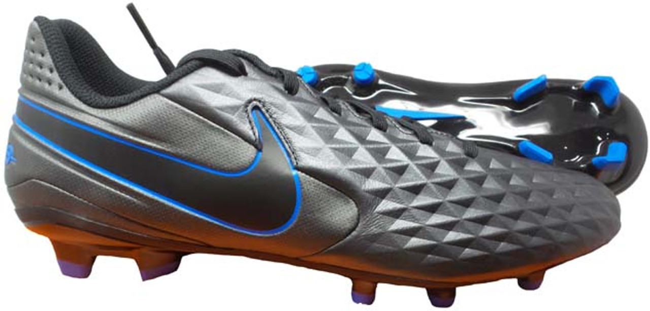 Nike Tiempo Legend 8 Academy Anti Clog Mens SG Football.