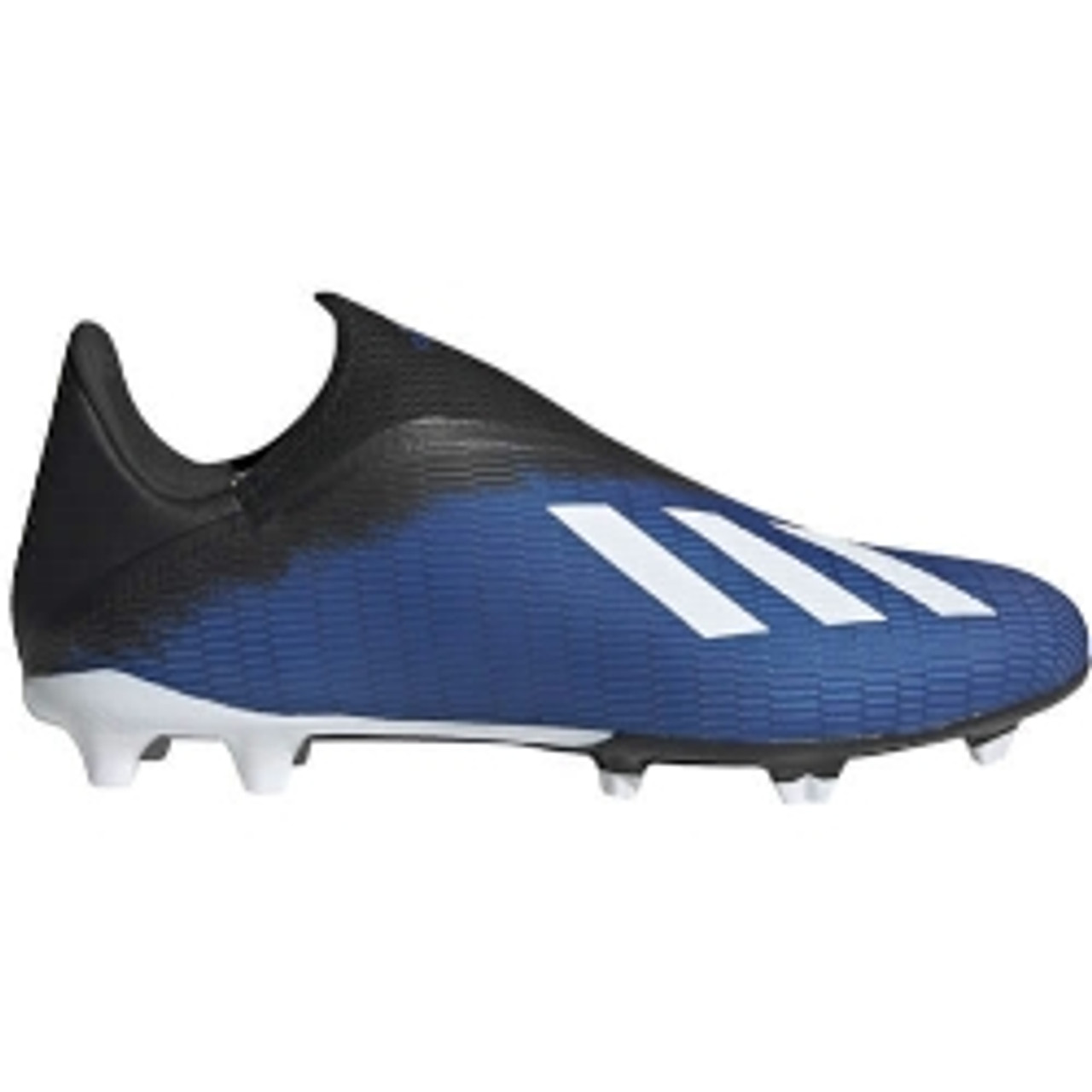 laceless soccer shoes