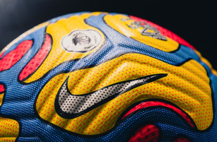 Nike Premier League Flight Match Ball - Thumbnail 2