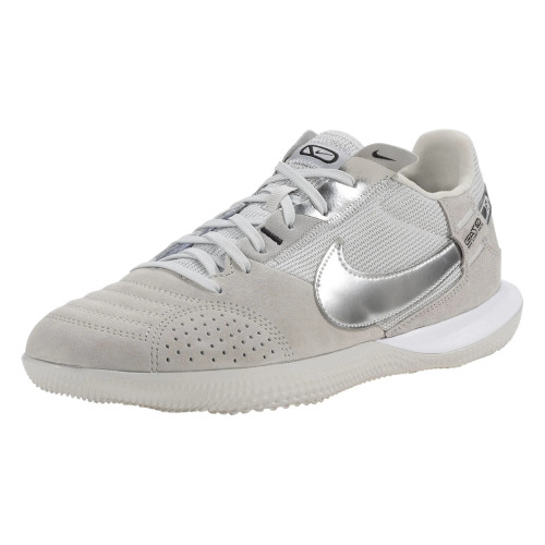 Nike Streetgato Soccer Shoe  Smoke Grey/ Silver Nike Streetgato Soccer Shoe  Smoke Grey/ Silver