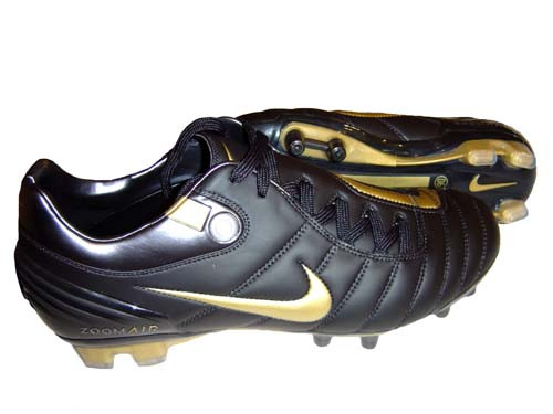 NIKE AIR ZOOM TOTAL 90 SUPREMACY BLACK/GOLD