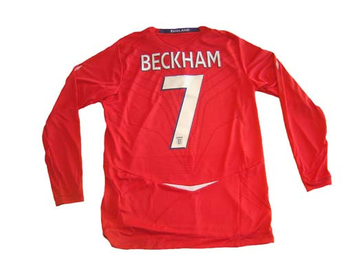 UMBRO ENGLAND 2008 AWAY `BECKHAM`L/S JERSEY RED - Soccer Plus
