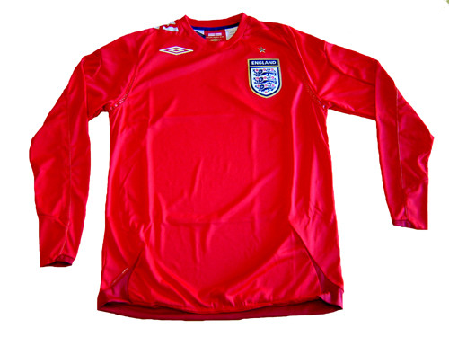 UMBRO ENGLAND 2006 AWAY L/S JERSEY RED - Soccer Plus