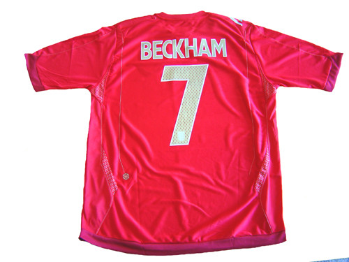 UMBRO ENGLAND 2006 AWAY `BECKHAM` JERSEY RED - Soccer Plus