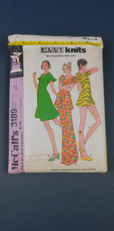 Vintage 1970s Dress, Tunic, Shorts & Pants Pattern for Knit Fabric, McCall's 3189, 34 bust