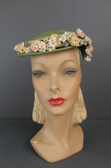 Vintage Green Straw Topper Hat with Small Ivory Flowers and Pink Satin, 1940s Tilt, Phil Strann