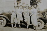 Vintage 1920s Photo Old Car and 4 Teen Boys, Catskills 1929, black and white