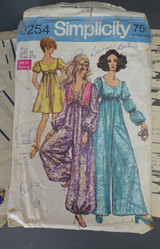 Vintage Jumpsuit Pantdress in 2 Lengths Pattern, Puff or Wide Legged Pants, Simplicity  8254 1960s