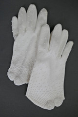 Vintage White Beaded Dress Glove 1950s size 6-1/2 cotton