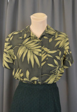 Vintage Tropical Leaves Blouse, 36 bust, Olive Silk Crepe, 1990s