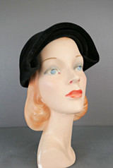 Vintage Black Plush Felt Hat with Rolled Front, 1940s 1950s, 22 inch head