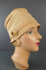 Vintage Peach Embroidered Cloche Hat 1920s, Bakelite, 22 inch head, Mary Ann Models, damaged