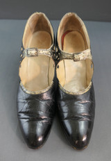 Vintage 1920s Mary Jane Shoes, Black with Snake Straps, issues US 6-1/2N