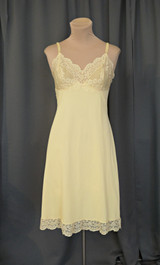 Vintage 1960s Butter Yellow Full Slip, 34 bust, Vassarette S