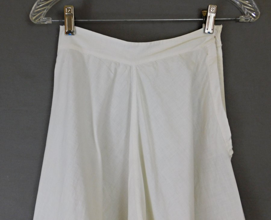 Vintage Edwardian Bloomers with Wide Legs, 1900s Antique, 23-1/2 inch ...
