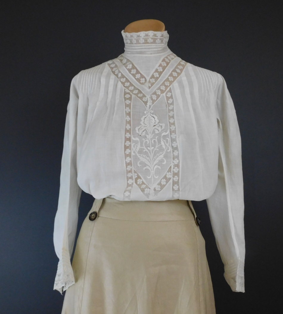 Antique Edwardian Lace Blouse with High Neck Collar, 1900s White