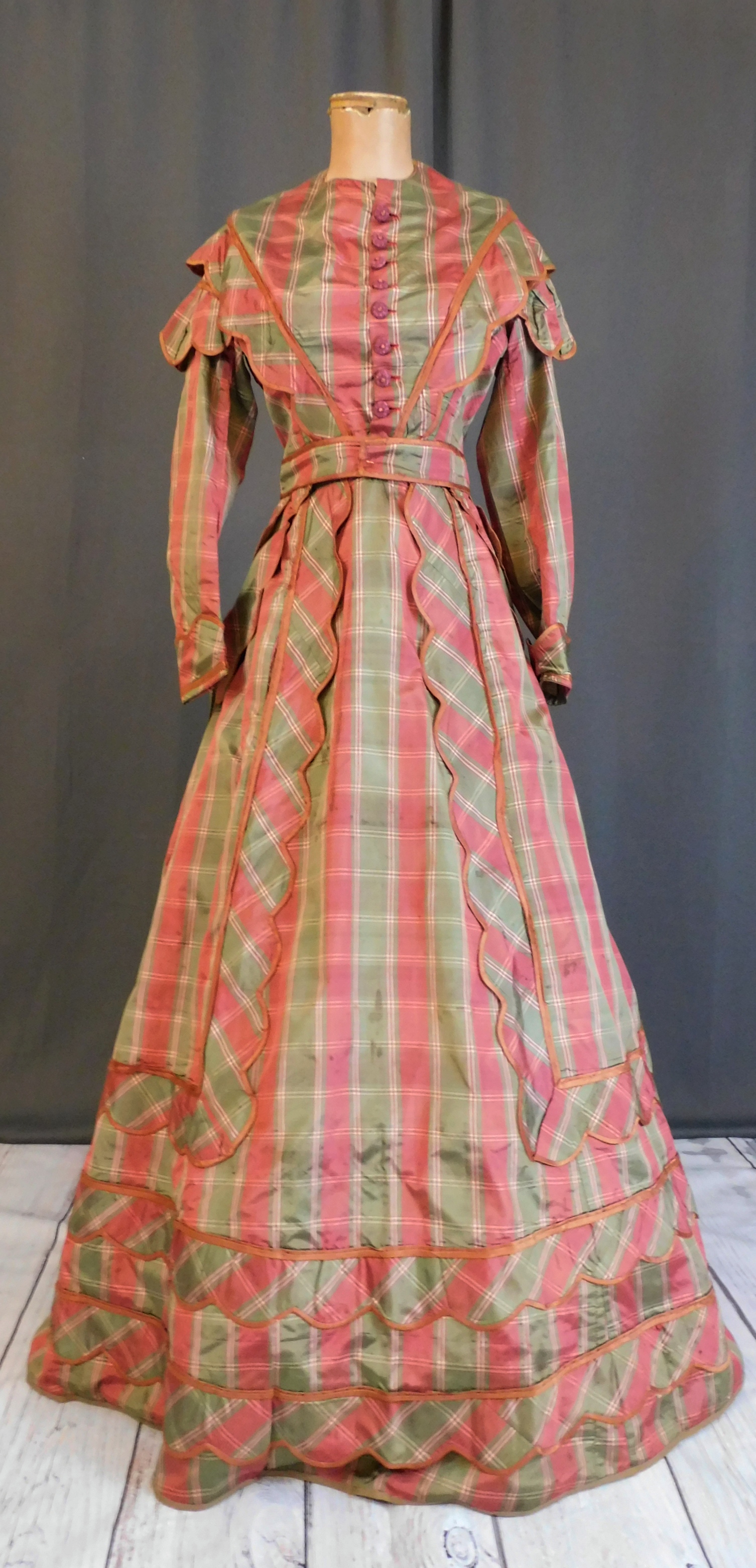 victorian bustle day dress