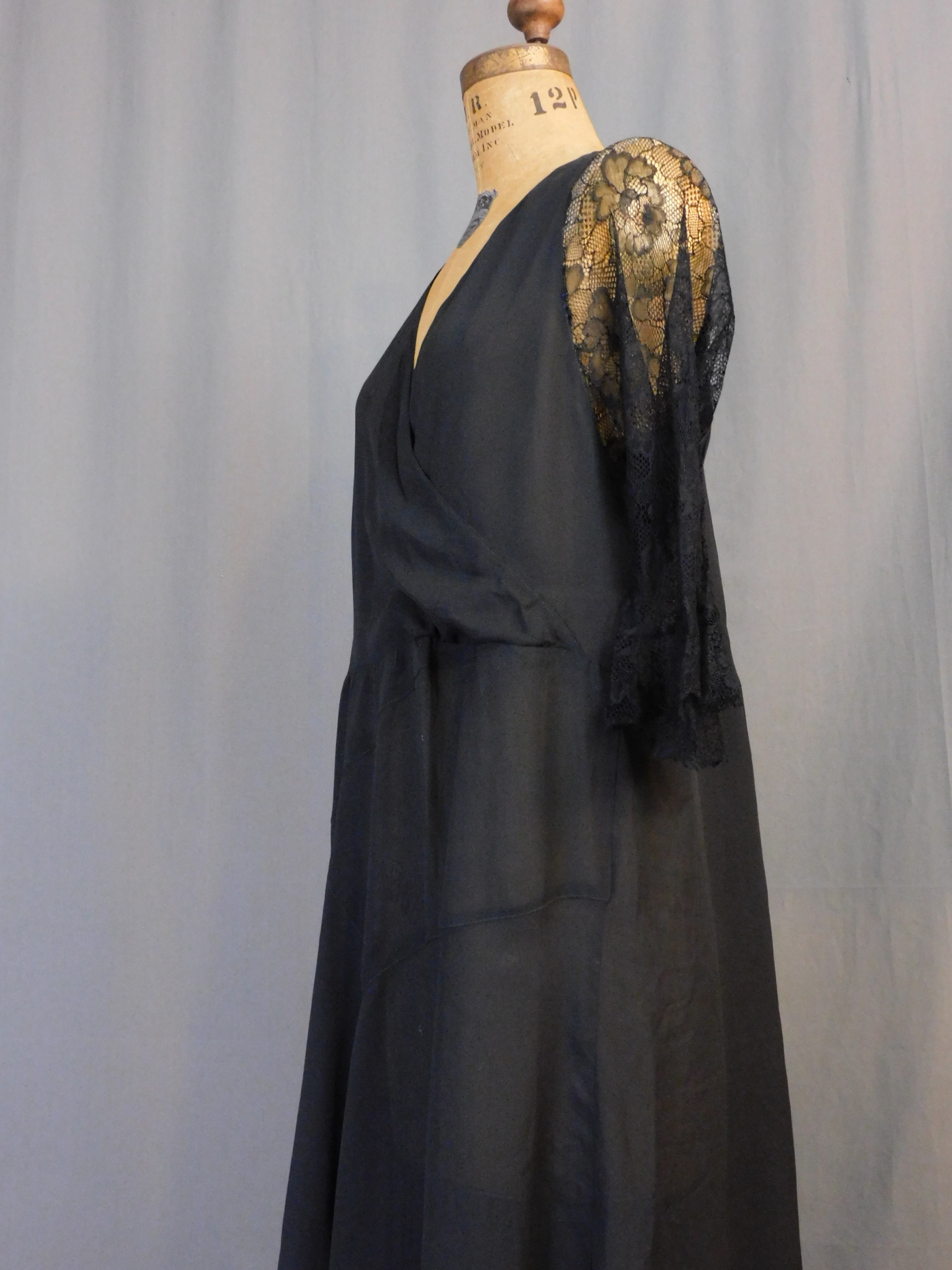 Vintage 1920s Crepe & Lace Gown Black Evening Dress, fits 36 inch bust,  with issues