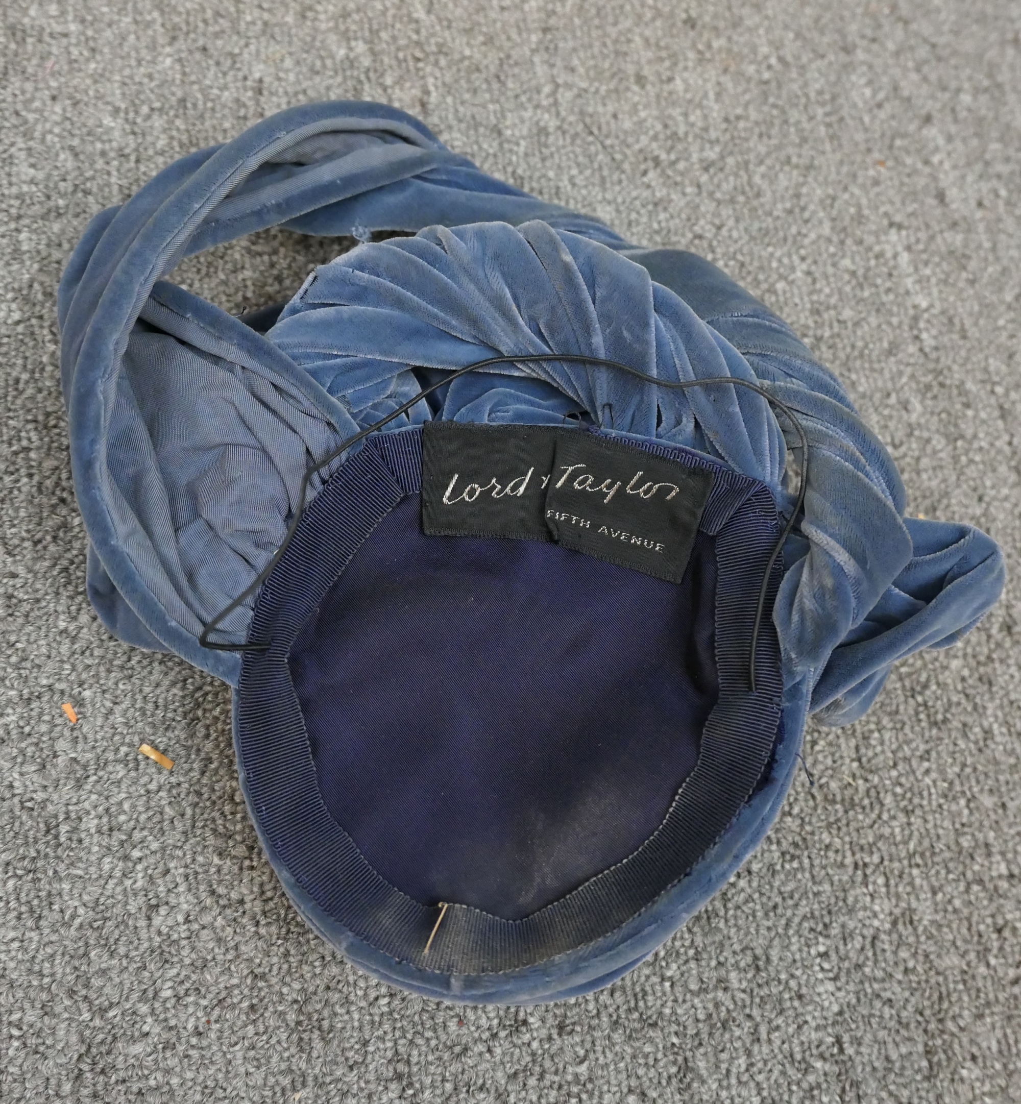 Vintage 1940s Blue Velvet Tilt Hat, elastic strap Lord & Taylor