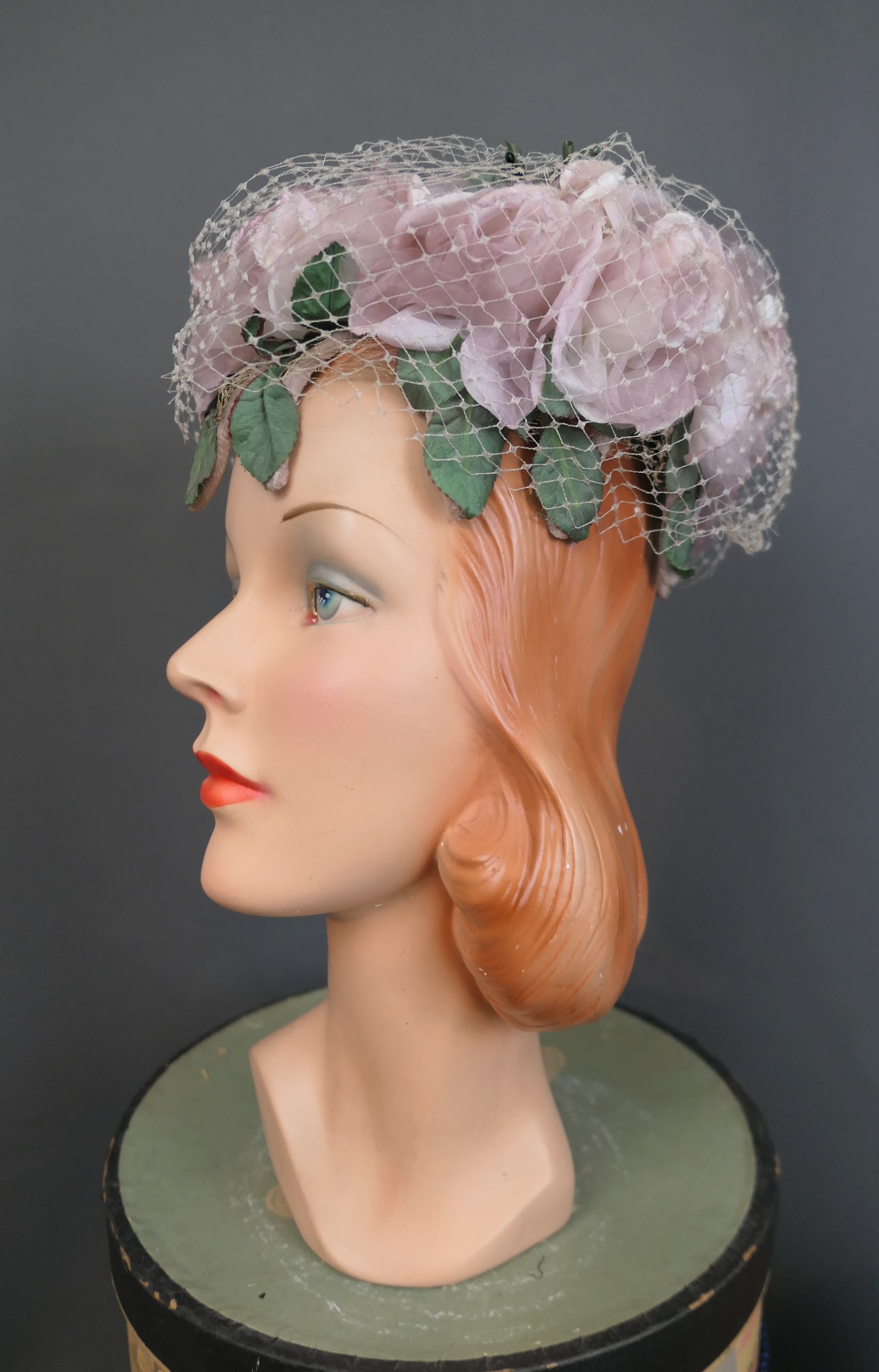 Vintage Pale Lavender & White Floral Hat 1960s, 21 inch head