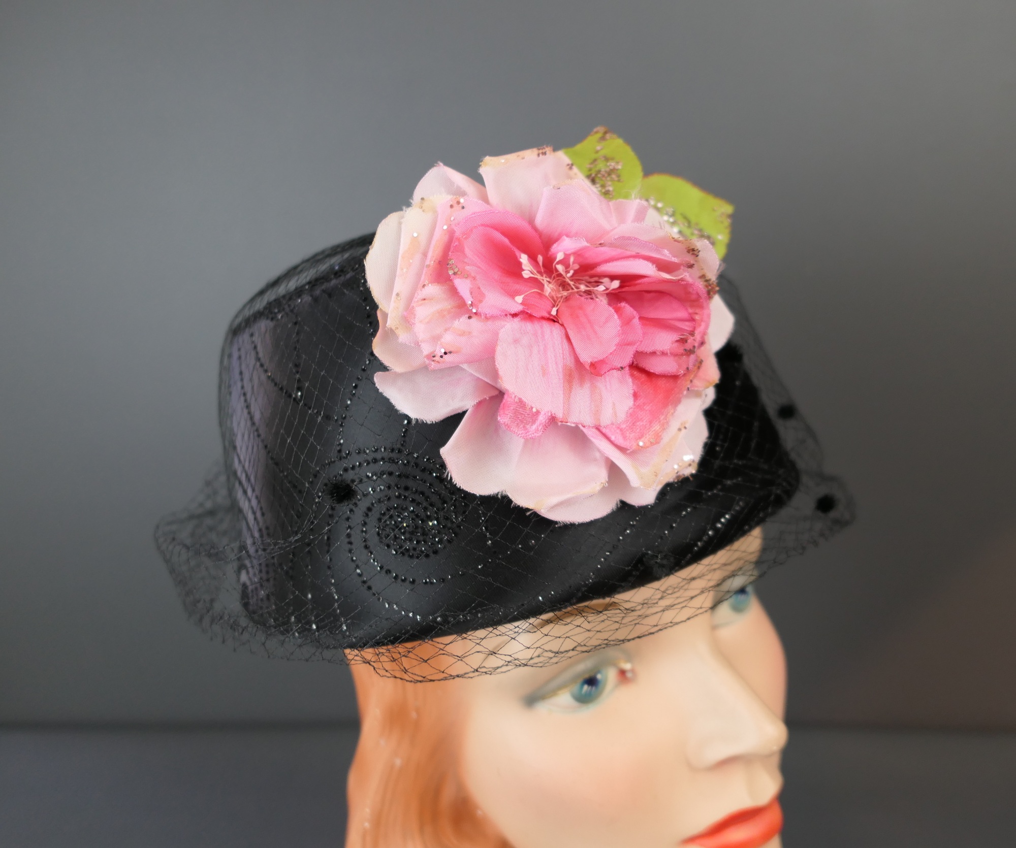 Ladies Pink Silk Flowers on Black Hat Vintage Unionmade Size 22 Similar Items to Deborah NY Magenta Pink Felt Hat w/ Deep  main image 4