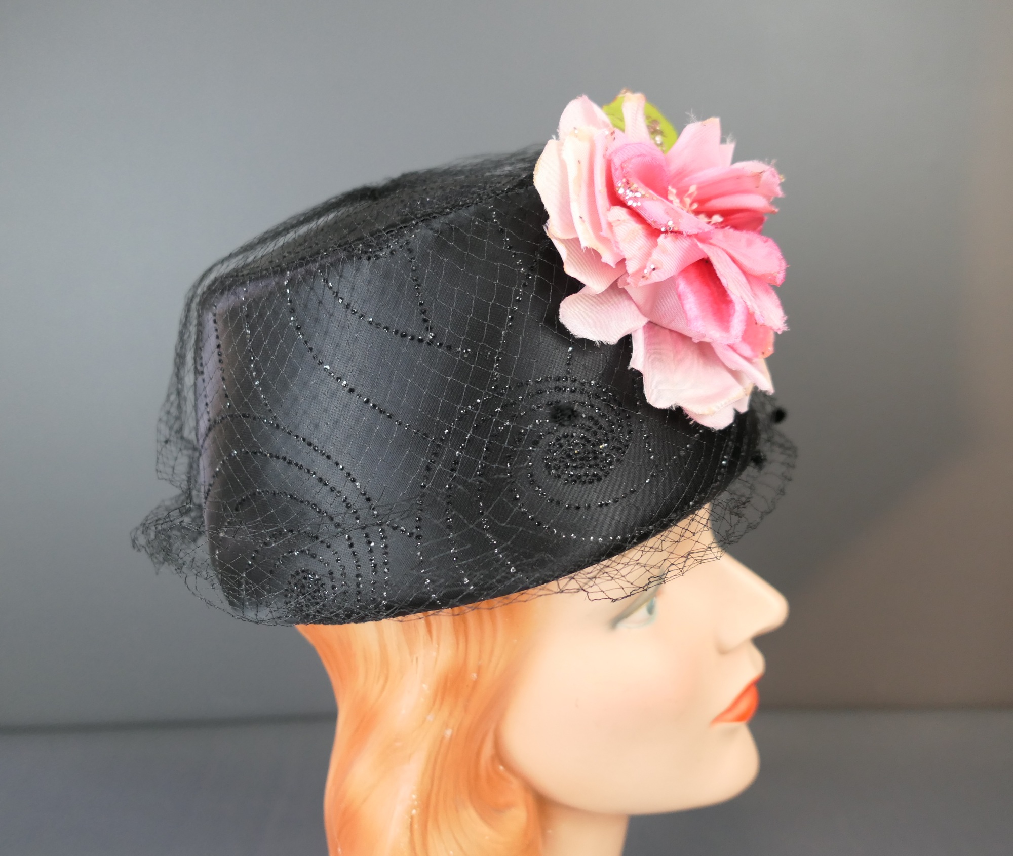 Vintage Black Satin Evening Hat with Glitter & Veil 1960s  display picture 2
