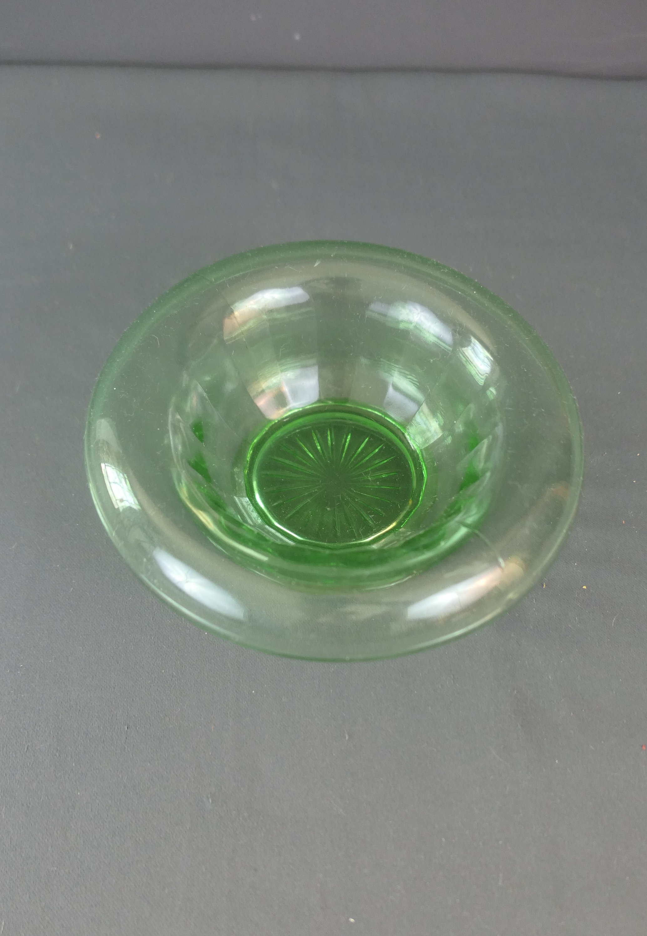 Vintage 1930s Green Depression Glass Bowls with Rolled Sides, 7 inch console or dip dish