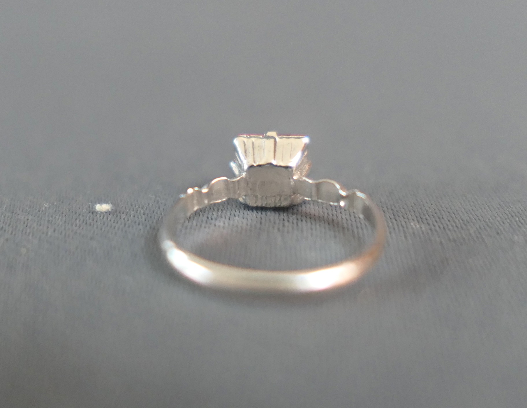 vintage silver ring 欠けたハート Vintage Girl's Pink Sterling Silver Ring with Hearts