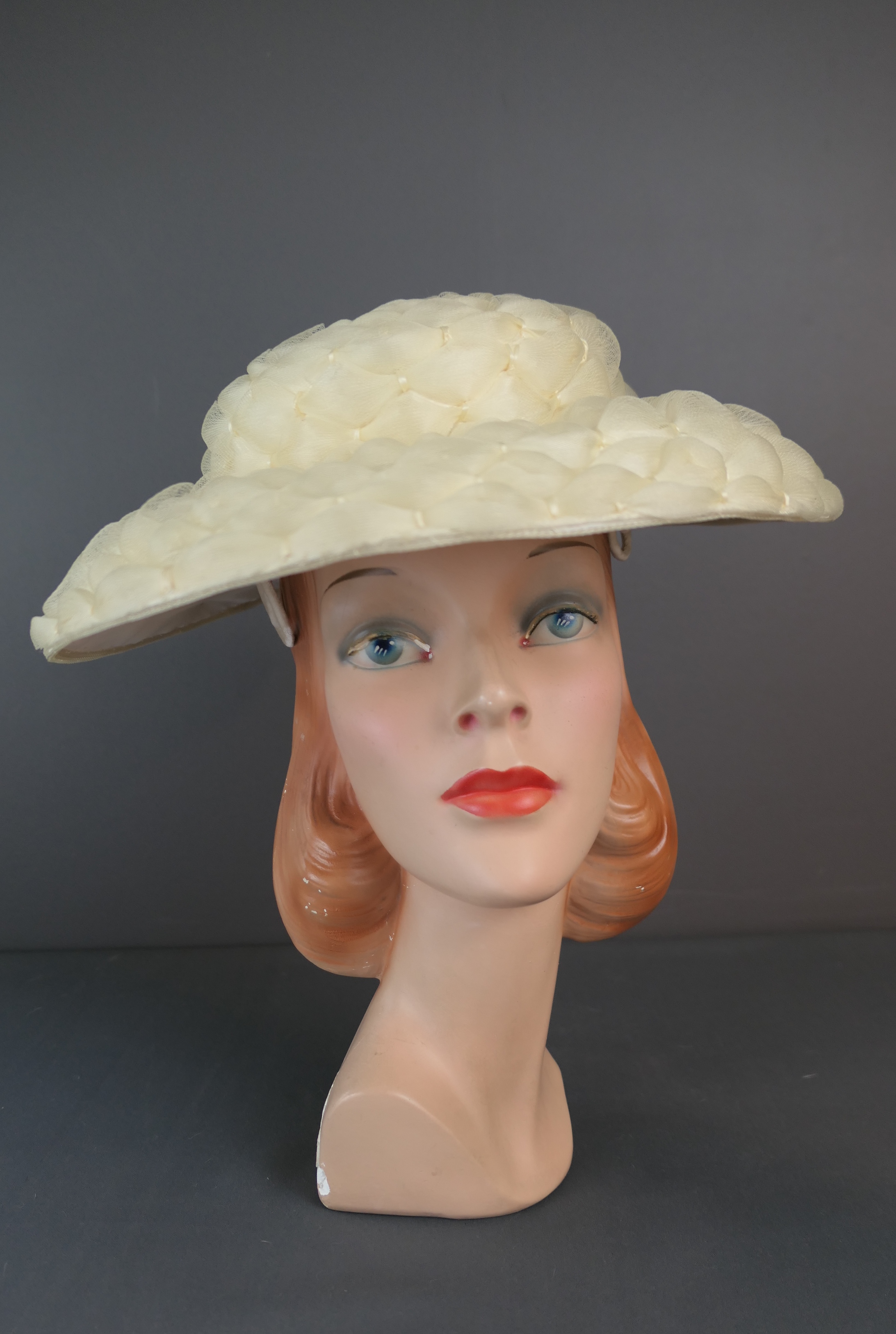 Vintage Hat Wide Brim 1960s Gathered Nylon Netting, 21 inch head, 14 inches wide