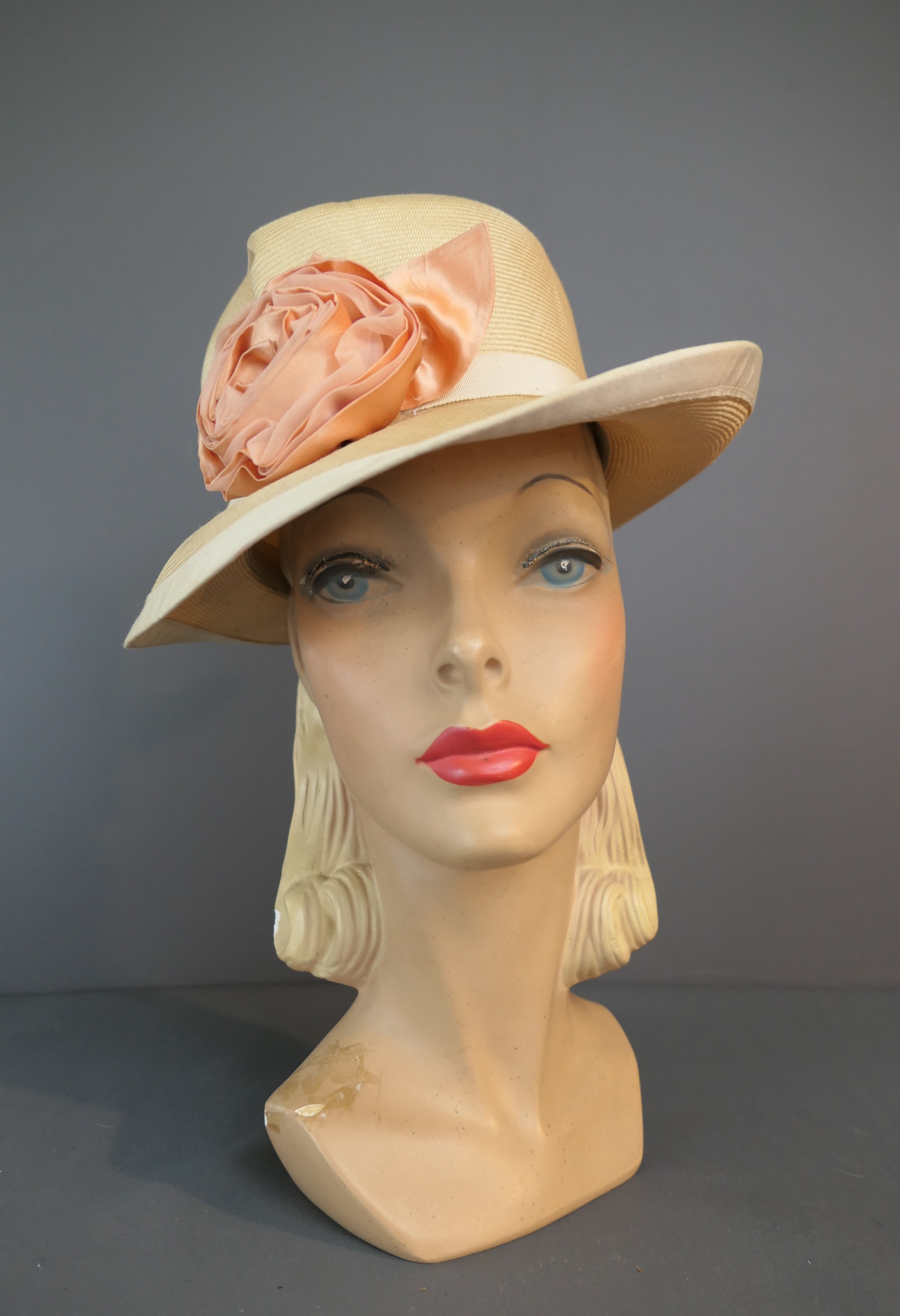 Vintage Natural Straw Hat with Ivory Ribbon Trim & Peach Satin Flower, 1980s Ladies Fedora Style, Anita Pinault, 21 inch head