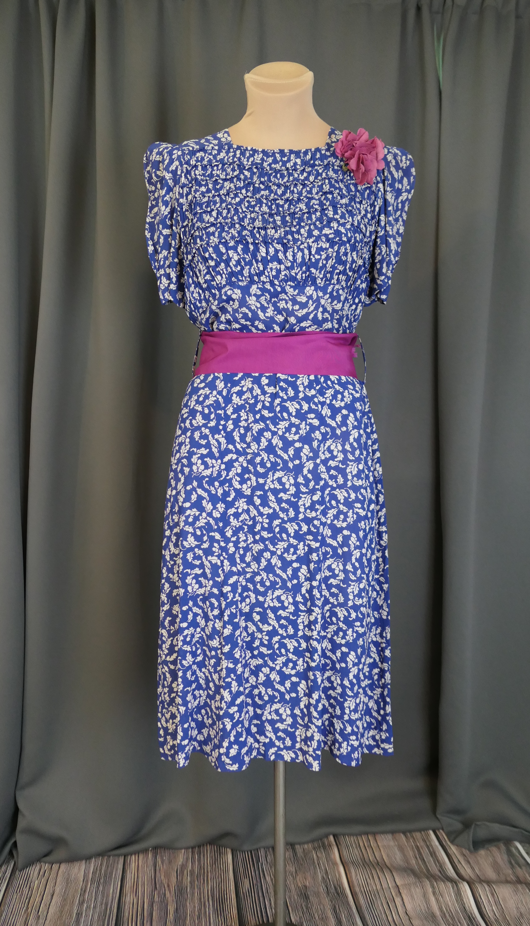 1940s Blue Rayon Vintage Dress, White Floral Print, Pink Details, fits 34 inch bust, Cold Rayon Day Dress