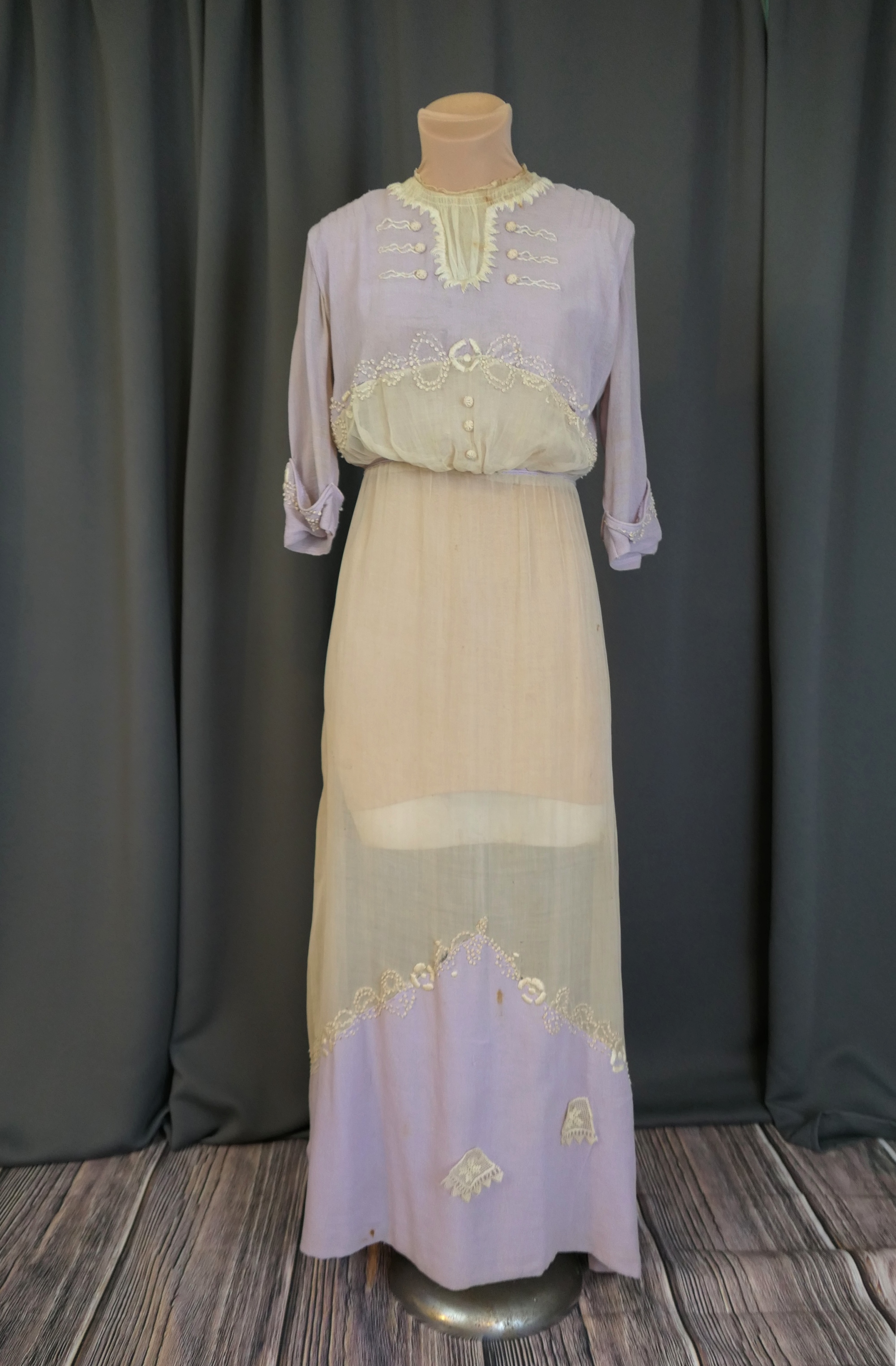Antique Edwardian Dress Lavender and Ivory Sheer Crepe, with issues, 33 inch bust, Vintage 1900s Embroidered
