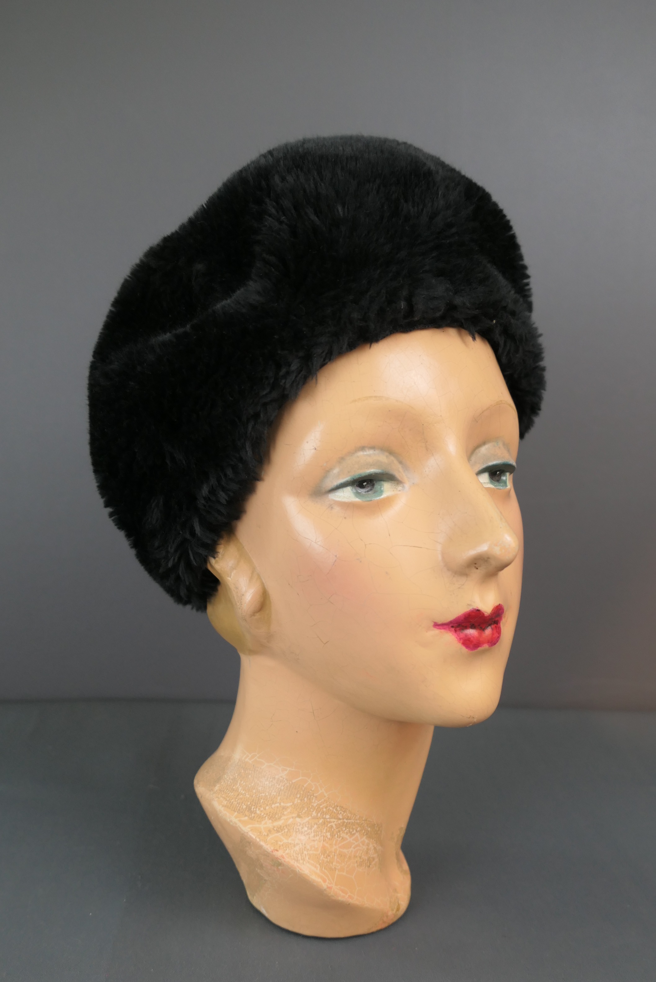 Vintage Black Fake Fur Hat 1960s, 22 inch head Winter