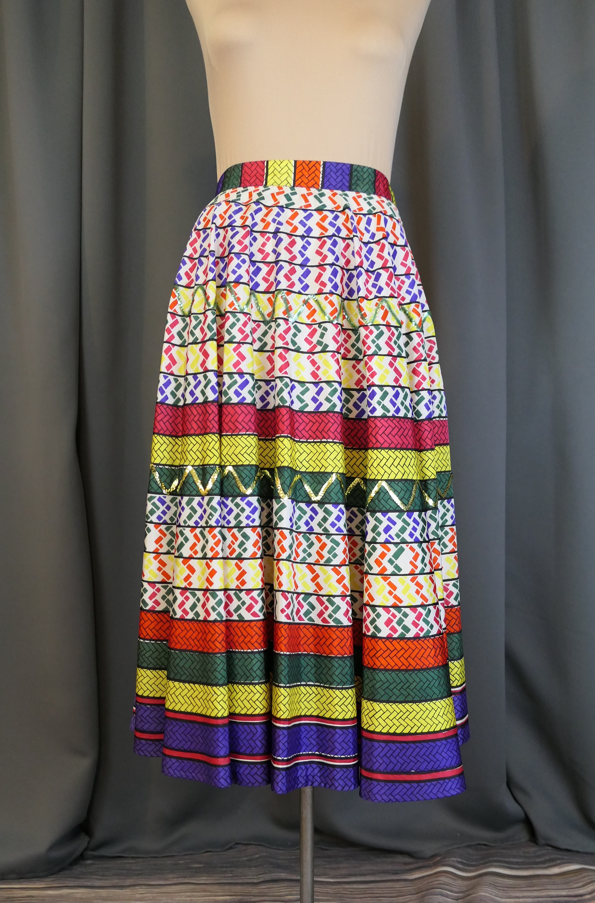 Vintage Print Taffeta Full Circle Skirt with Sequins 1950s, 29 inch waist, Purple, Yellow Green