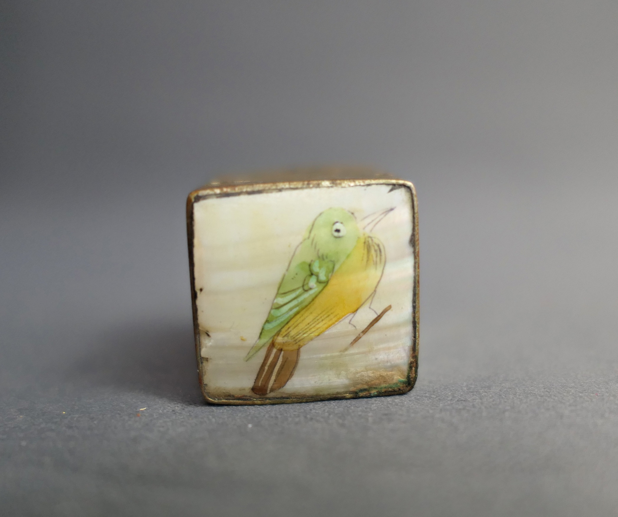 Tiny Vintage Metal Box with Painted Bird on Shell, 1 inch