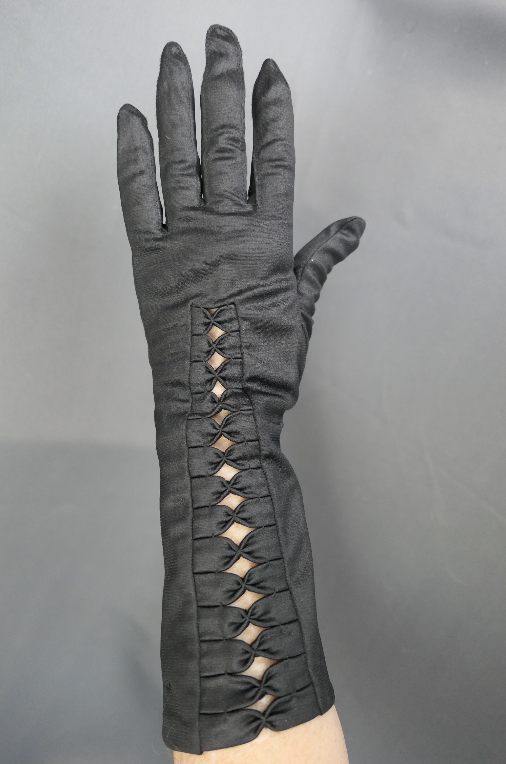 Vintage 1950s Black Evening Gloves with Gathered Tops,  6-1/2 to 7-1/2 1960s
