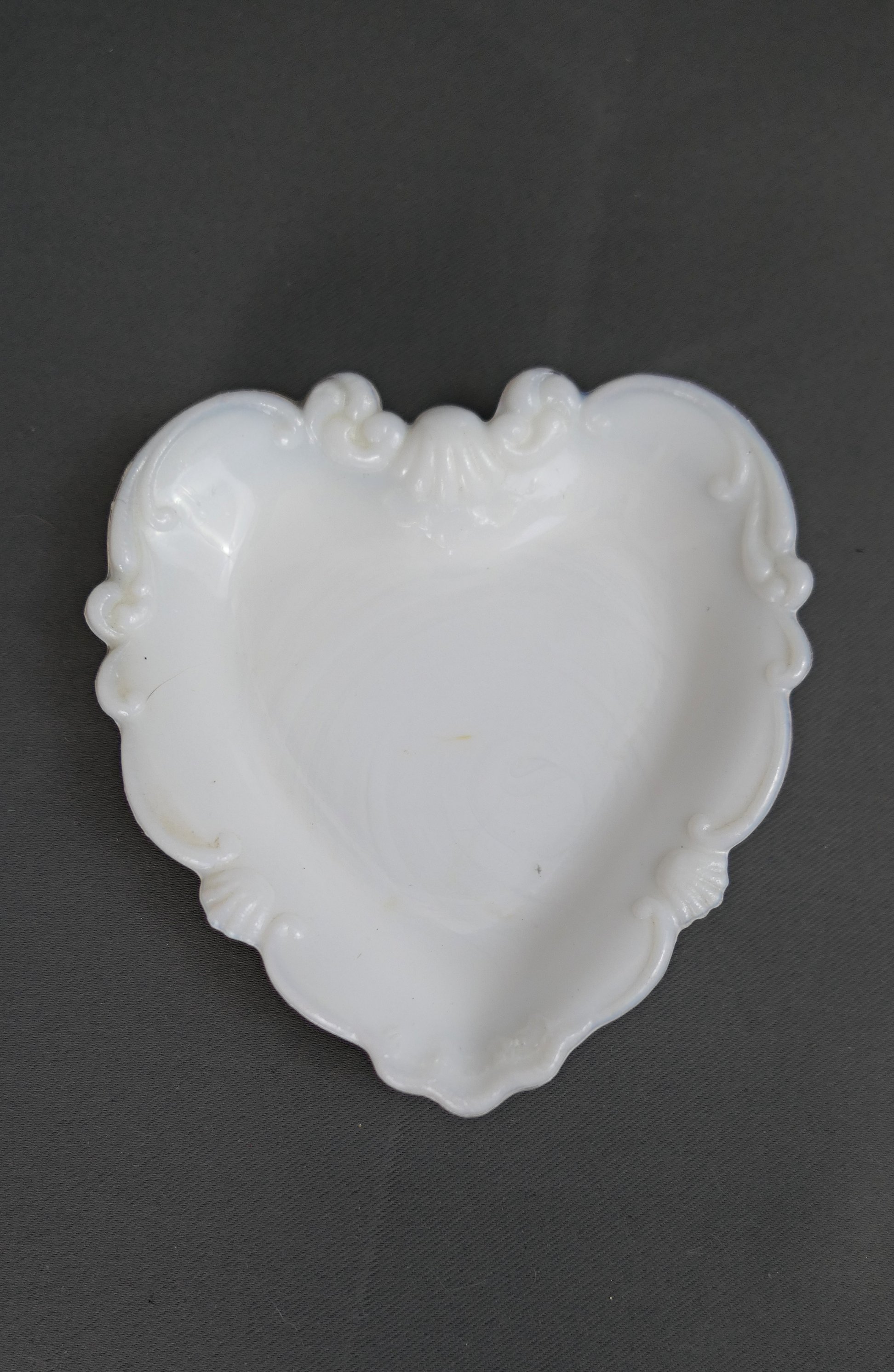 Antique Victorian Milk Glass Heart Shaped Trinket Dish, Vanity, 4-1/2 inches